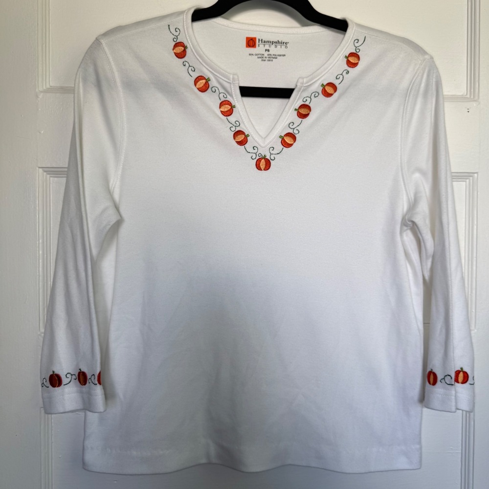 Hampshire Studio White Embroidered Pumpkin Fall Top Petite Small PS